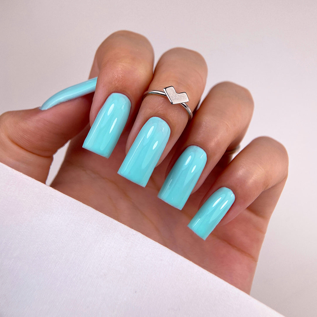 Esmalte Piña Colada 130 Patrisa Nail 8 ml