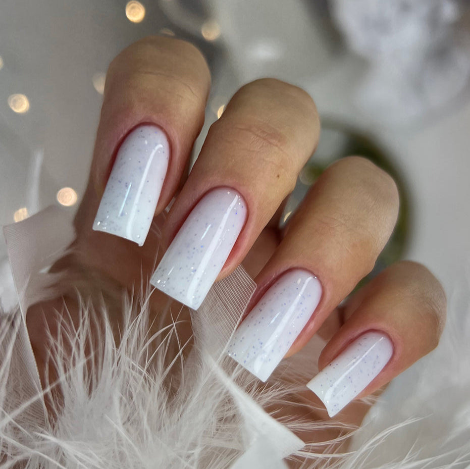 Esmalte Black&White 226 Patrisa Nail 8ml