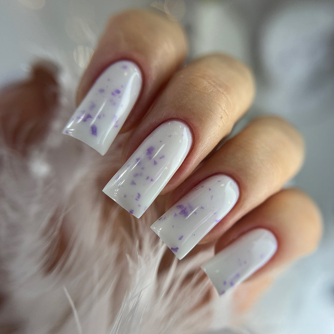Esmalte Black&White 227 Patrisa Nail 8ml