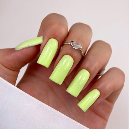 Esmalte Piña Colada 129 Patrisa Nail 8 ml