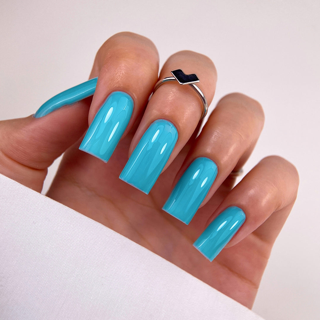 Esmalte Piña Colada 132 Patrisa Nail 8 ml