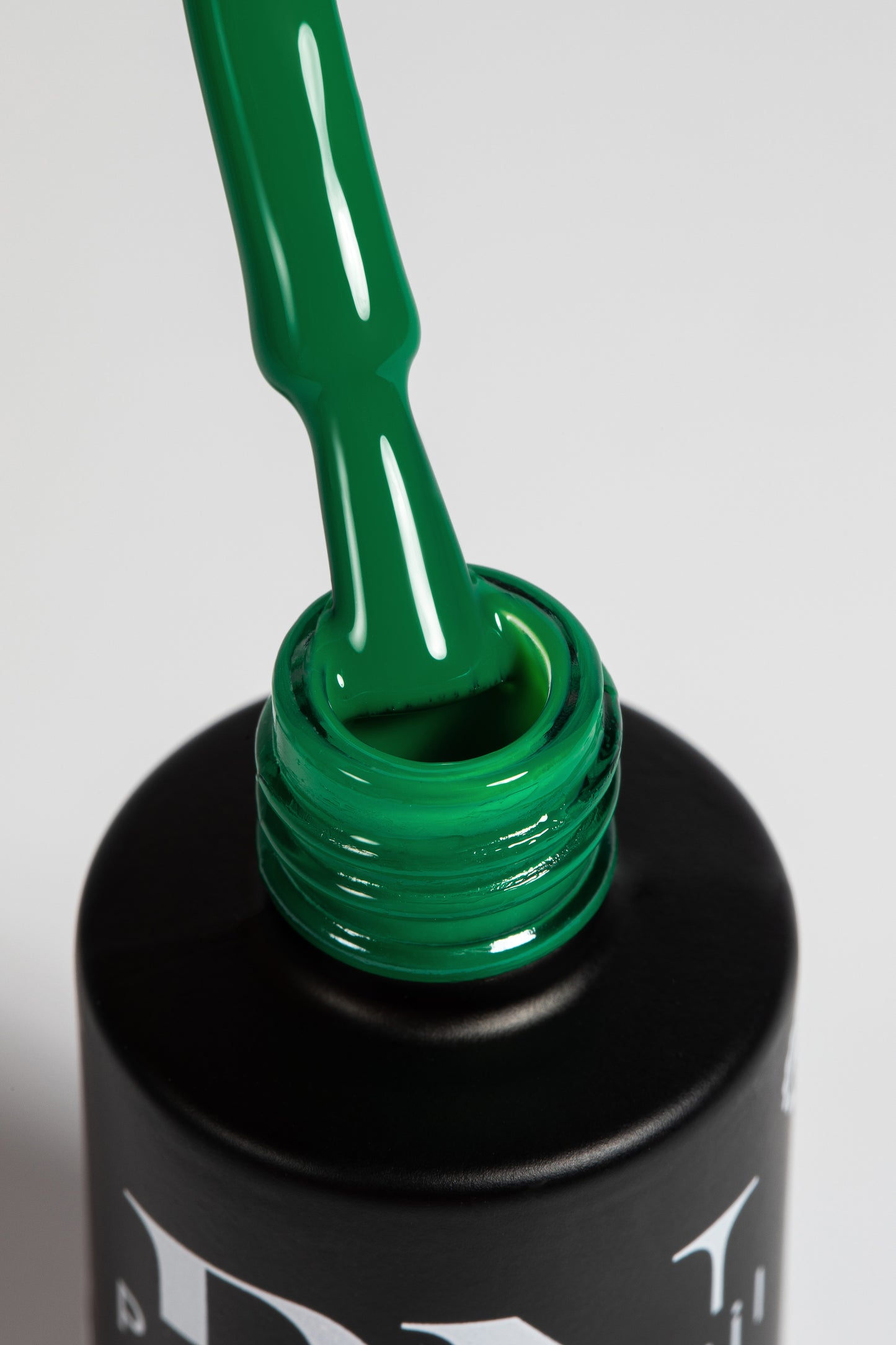 Esmalte Trend Green 444 Patrisa Nail 8 ml
