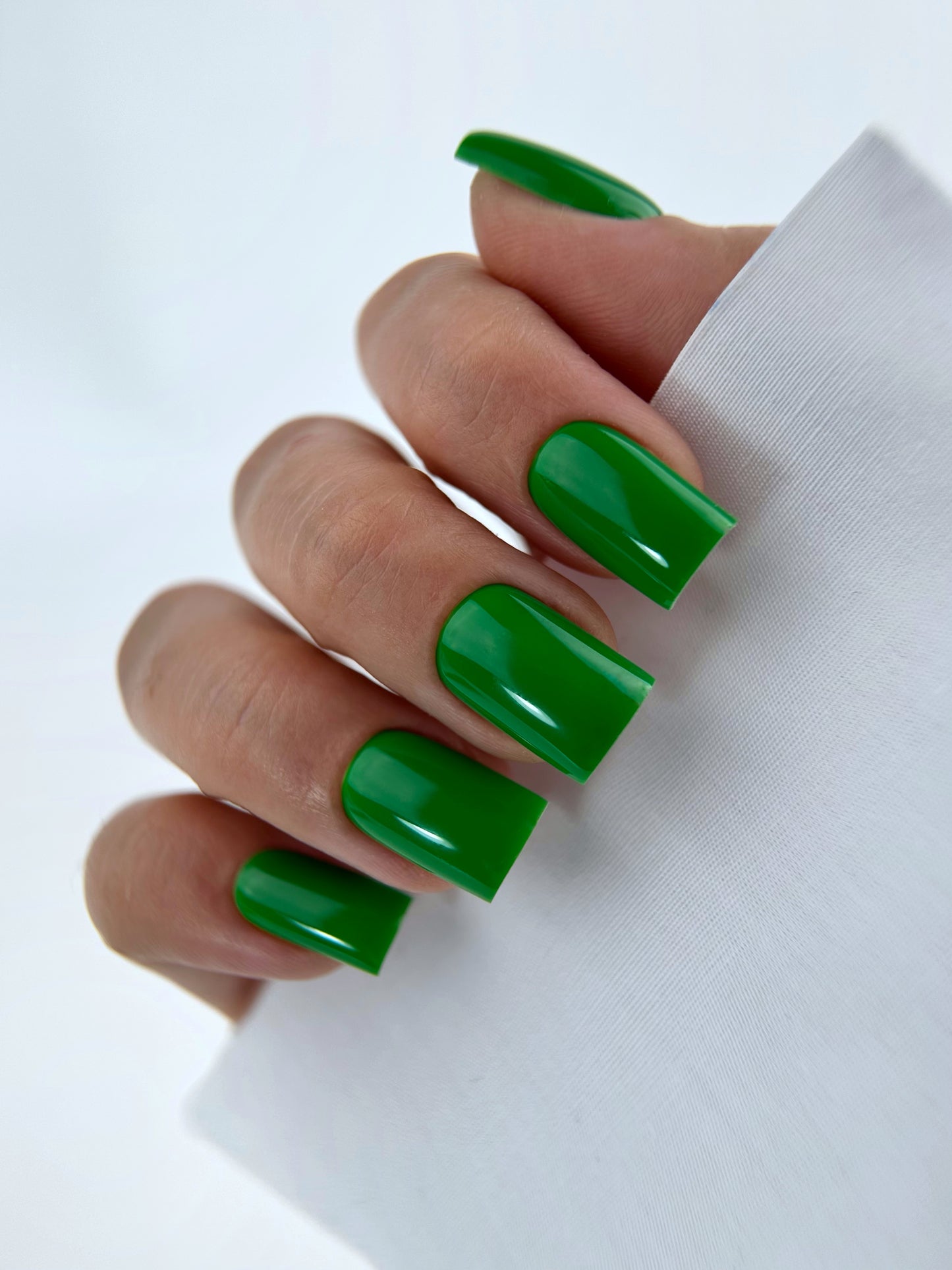Esmalte Trend Green 444 Patrisa Nail 8 ml