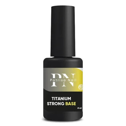 Base Titanium Strong Patrisa Nail 8 Ml