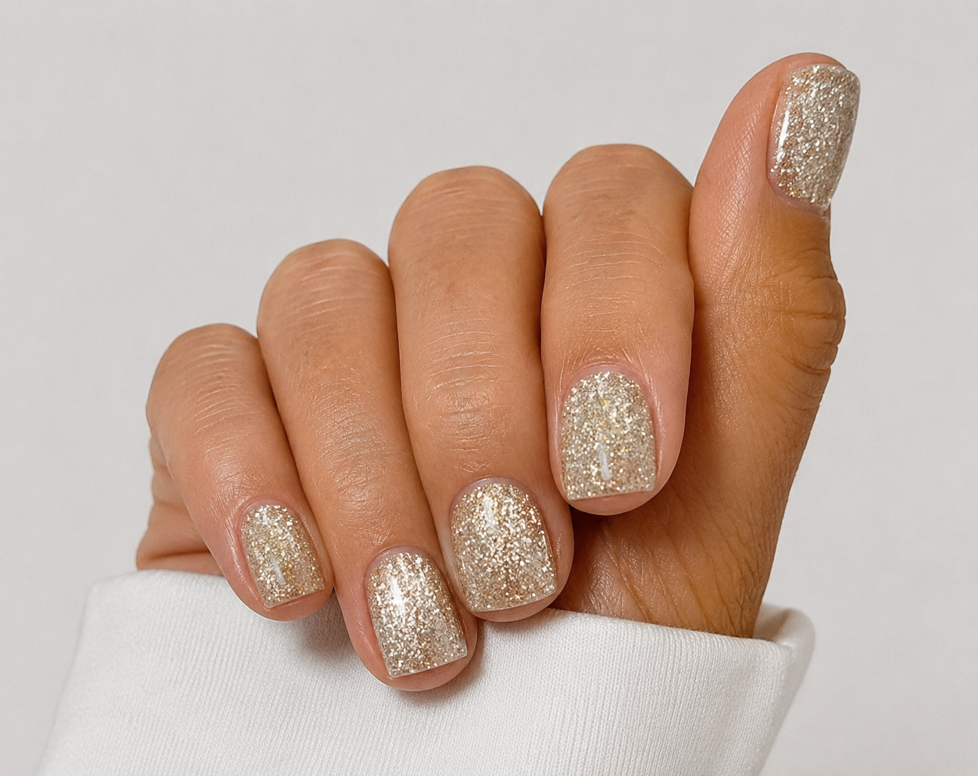 Top Coat Ojo De Gato Dorado Patrisa Nail 8 ml