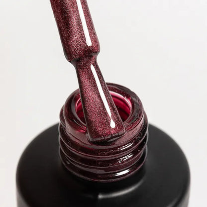 Esmalte Magic Cat Eye Burgundy Patrisa Nail 8 ml