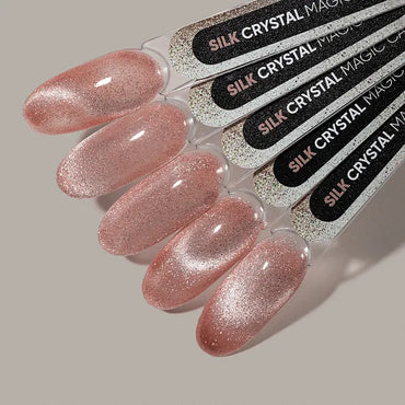 Esmalte Magic Cat Eye Crystal Silk Patrisa Nail 8 ml